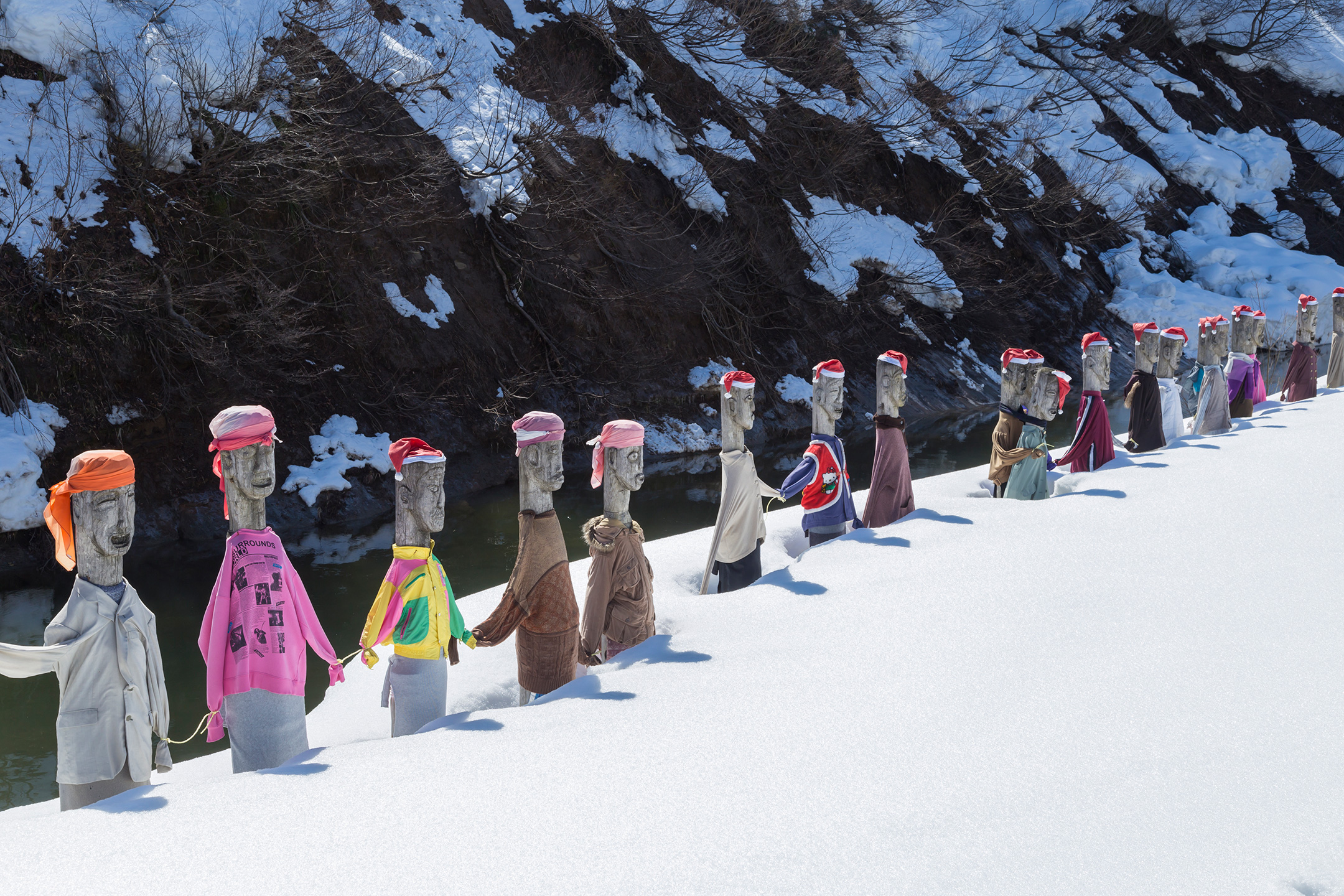帰ってきた赤ふん少年 - 作品｜大地の芸術祭